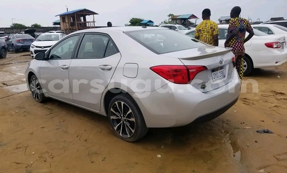 Acheter Occasion Voiture Toyota Corolla Autre à Ouagadougou, Burkina-Faso Acheter Occasion Voiture Toyota Corolla Autre à Ouagadougou, Burkina-Faso