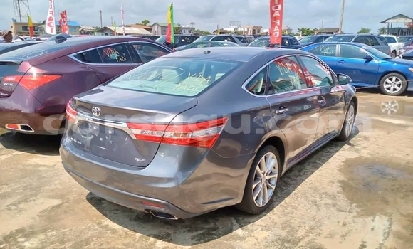 Acheter Occasion Voiture Toyota Avalon Autre à Ouagadougou, Burkina-Faso Acheter Occasion Voiture Toyota Avalon Autre à Ouagadougou, Burkina-Faso