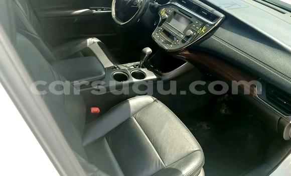 Acheter Occasion Voiture Toyota Avalon Autre à Ouagadougou, Burkina-Faso Acheter Occasion Voiture Toyota Avalon Autre à Ouagadougou, Burkina-Faso