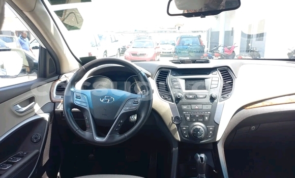 Acheter Occasion Voiture Hyundai Santa Fe Autre à Ouagadougou, Burkina-Faso Acheter Occasion Voiture Hyundai Santa Fe Autre à Ouagadougou, Burkina-Faso