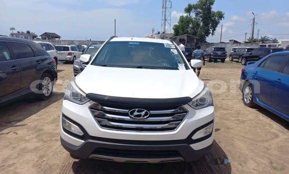 Acheter Occasion Voiture Hyundai Santa Fe Autre à Ouagadougou, Burkina-Faso Acheter Occasion Voiture Hyundai Santa Fe Autre à Ouagadougou, Burkina-Faso