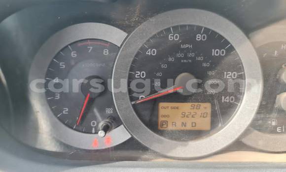 Acheter Occasion Voiture Toyota RAV4 Blanc à Ouagadougou, Burkina-Faso Acheter Occasion Voiture Toyota RAV4 Blanc à Ouagadougou, Burkina-Faso