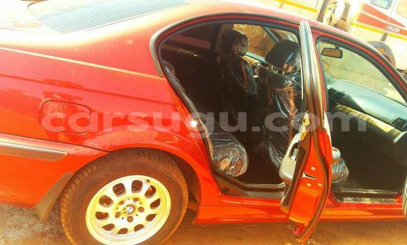 Acheter Occasion Voiture BMW 3–Series Rouge à Aribinda, Soum Acheter Occasion Voiture BMW 3–Series Rouge à Aribinda, Soum