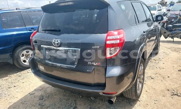 Acheter Occasion Voiture Toyota RAV4 Autre à Ouagadougou, Burkina-Faso Acheter Occasion Voiture Toyota RAV4 Autre à Ouagadougou, Burkina-Faso