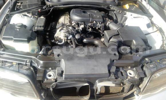 Acheter Neuf Voiture BMW 3–Series Gris à Ouagadougou, Burkina-Faso Acheter Neuf Voiture BMW 3–Series Gris à Ouagadougou, Burkina-Faso