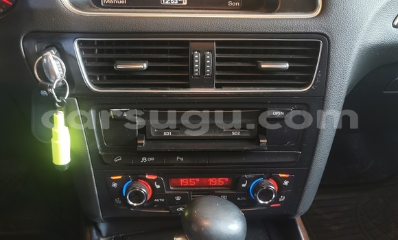 Acheter Occasion Voiture Audi Q5 Beige à Ouagadougou, Burkina-Faso