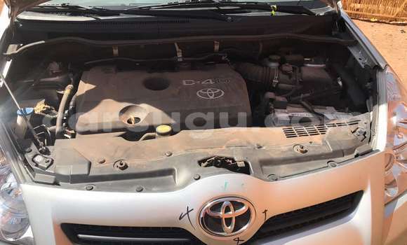 Acheter Neuf Voiture Toyota Verso Gris à Ouagadougou, Burkina-Faso Acheter Neuf Voiture Toyota Verso Gris à Ouagadougou, Burkina-Faso