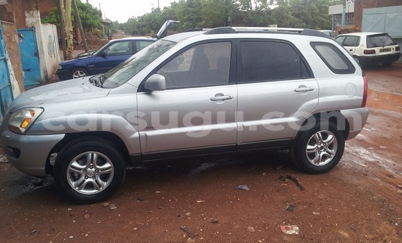 Sayi Na hannu Kia Sportage Azurfa Mota in Ouagadougou a Burkina Faso Sayi Na hannu Kia Sportage Azurfa Mota in Ouagadougou a Burkina Faso