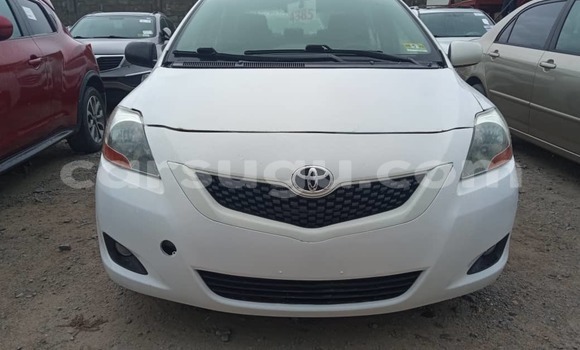 Buy Used Toyota Yaris White Car in Bobo Dioulasso in Burkina Faso Buy Used Toyota Yaris White Car in Bobo Dioulasso in Burkina Faso