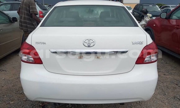 Buy Used Toyota Yaris White Car in Bobo Dioulasso in Burkina Faso Buy Used Toyota Yaris White Car in Bobo Dioulasso in Burkina Faso