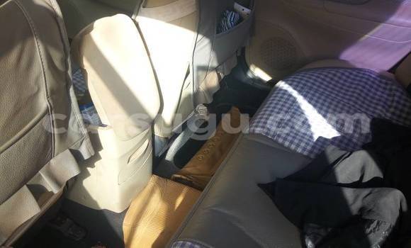 Acheter Occasion Voiture Hyundai Sonata Blanc à Ouagadougou, Burkina-Faso Acheter Occasion Voiture Hyundai Sonata Blanc à Ouagadougou, Burkina-Faso