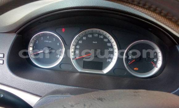 Acheter Occasion Voiture Hyundai Sonata Blanc à Ouagadougou, Burkina-Faso Acheter Occasion Voiture Hyundai Sonata Blanc à Ouagadougou, Burkina-Faso