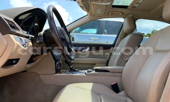 Buy Used Mercedes-Benz C250 coupe Other Car in Ouagadougou in Burkina Faso Buy Used Mercedes-Benz C250 coupe Other Car in Ouagadougou in Burkina Faso