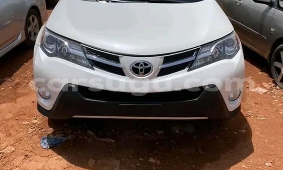 Buy Used Toyota RAV4 White Car in Ouagadougou in Burkina Faso Buy Used Toyota RAV4 White Car in Ouagadougou in Burkina Faso