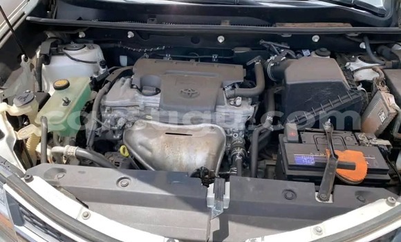 Buy Used Toyota RAV4 White Car in Ouagadougou in Burkina Faso Buy Used Toyota RAV4 White Car in Ouagadougou in Burkina Faso