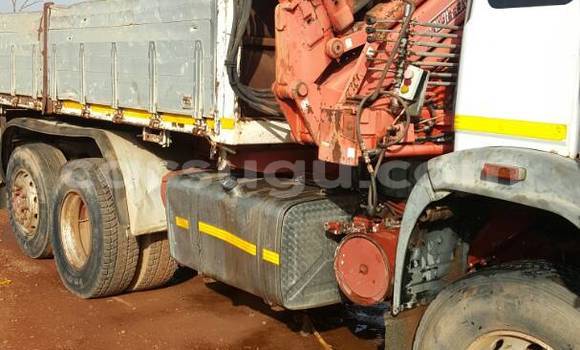 Acheter Occasion Utilitaire Iveco Daily Gris à Ouagadougou, Burkina-Faso Acheter Occasion Utilitaire Iveco Daily Gris à Ouagadougou, Burkina-Faso