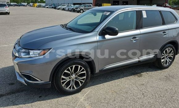 Acheter Occasion Voiture Mitsubishi Outlander Gris à Ouagadougou, Burkina-Faso Acheter Occasion Voiture Mitsubishi Outlander Gris à Ouagadougou, Burkina-Faso