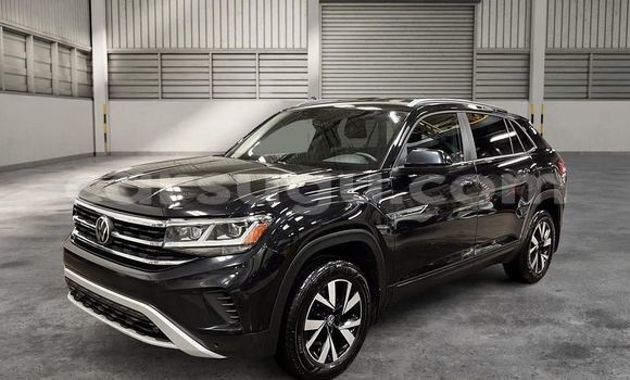 Acheter Neuf Voiture Volkswagen Golf Sportsvan Noir à Ouagadougou, Burkina-Faso Acheter Neuf Voiture Volkswagen Golf Sportsvan Noir à Ouagadougou, Burkina-Faso