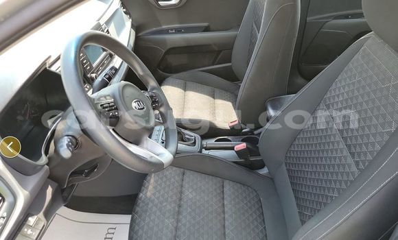 Acheter Occasion Voiture Kia Rio Autre à Ouagadougou, Burkina-Faso Acheter Occasion Voiture Kia Rio Autre à Ouagadougou, Burkina-Faso