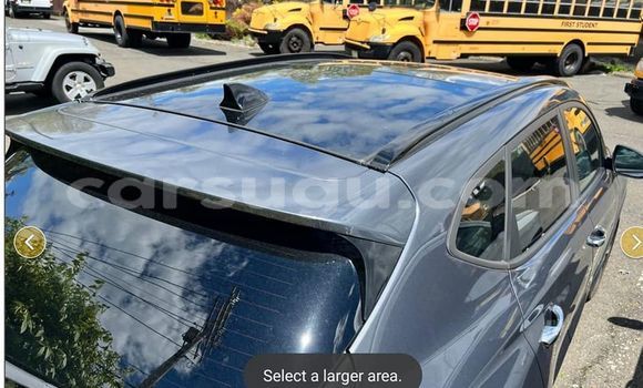 Acheter Occasion Voiture Hyundai Tucson Gris à Ouagadougou, Burkina-Faso Acheter Occasion Voiture Hyundai Tucson Gris à Ouagadougou, Burkina-Faso