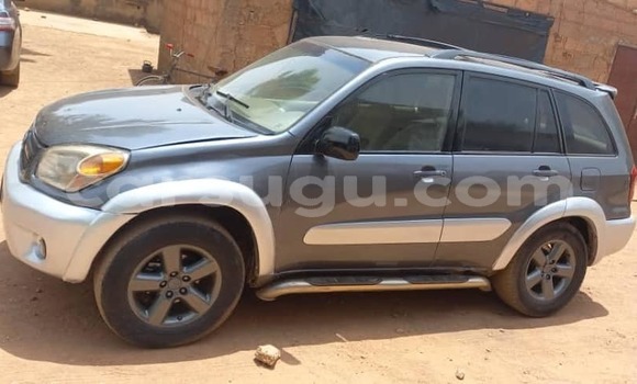 Buy Used Toyota RAV4 Silver Car in Ouagadougou in Burkina Faso Buy Used Toyota RAV4 Silver Car in Ouagadougou in Burkina Faso