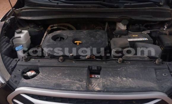 Acheter Occasion Voiture Hyundai ix35 Noir à Ouagadougou, Burkina-Faso Acheter Occasion Voiture Hyundai ix35 Noir à Ouagadougou, Burkina-Faso