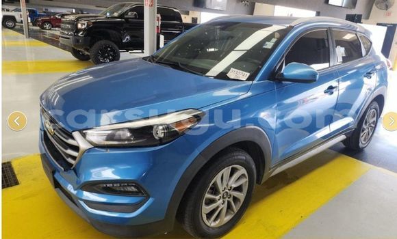 Acheter Occasion Voiture Hyundai Tucson Bleu à Ouagadougou, Burkina-Faso Acheter Occasion Voiture Hyundai Tucson Bleu à Ouagadougou, Burkina-Faso