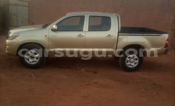 Buy Used Toyota Hilux Silver Car in Ouagadougou in Burkina Faso Buy Used Toyota Hilux Silver Car in Ouagadougou in Burkina Faso