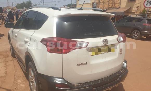 Buy Used Toyota RAV4 White Car in Ouagadougou in Burkina Faso Buy Used Toyota RAV4 White Car in Ouagadougou in Burkina Faso