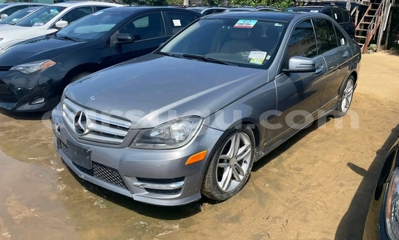 Acheter Occasion Voiture Mercedes-Benz C–Class Autre à Ouagadougou, Burkina-Faso Acheter Occasion Voiture Mercedes-Benz C–Class Autre à Ouagadougou, Burkina-Faso