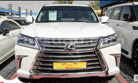 Sayi Sabo Lexus LX White Mota in Ouagadougou a Burkina Faso