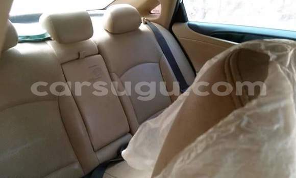 Acheter Occasion Voiture Hyundai Sonata Blanc à Ouagadougou, Burkina-Faso Acheter Occasion Voiture Hyundai Sonata Blanc à Ouagadougou, Burkina-Faso