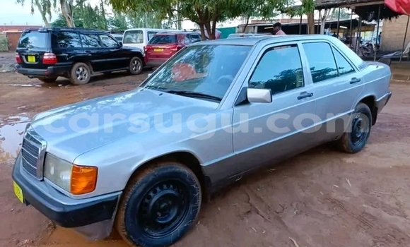 Acheter Occasion Voiture Mercedes-Benz 190 Autre à Ouagadougou, Burkina-Faso Acheter Occasion Voiture Mercedes-Benz 190 Autre à Ouagadougou, Burkina-Faso
