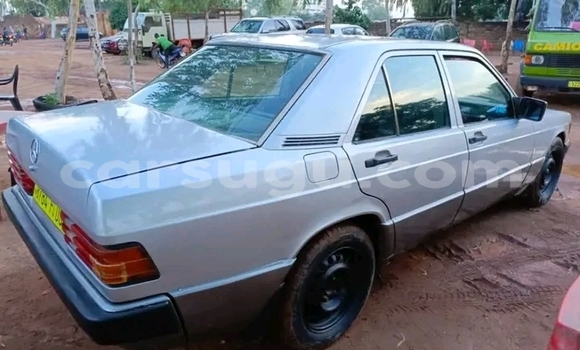 Acheter Occasion Voiture Mercedes-Benz 190 Autre à Ouagadougou, Burkina-Faso Acheter Occasion Voiture Mercedes-Benz 190 Autre à Ouagadougou, Burkina-Faso