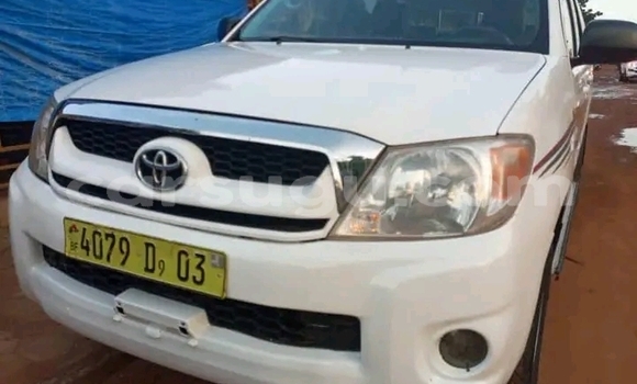 Acheter Occasion Voiture Toyota Hilux Blanc à Ouagadougou, Burkina-Faso Acheter Occasion Voiture Toyota Hilux Blanc à Ouagadougou, Burkina-Faso
