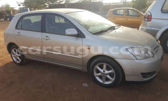 Acheter Occasion Voiture Toyota Corolla Gris à Ouagadougou, Burkina-Faso Acheter Occasion Voiture Toyota Corolla Gris à Ouagadougou, Burkina-Faso