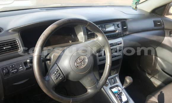 Acheter Occasion Voiture Toyota Corolla Gris à Ouagadougou, Burkina-Faso Acheter Occasion Voiture Toyota Corolla Gris à Ouagadougou, Burkina-Faso