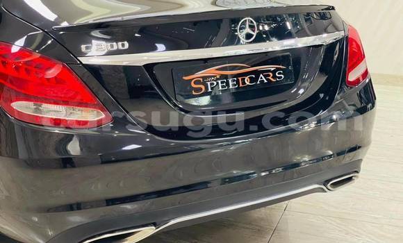 Acheter Occasion Voiture Mercedes-Benz 300–Series Noir à Ouagadougou, Burkina-Faso Acheter Occasion Voiture Mercedes-Benz 300–Series Noir à Ouagadougou, Burkina-Faso