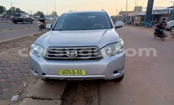 Acheter Occasion Voiture Toyota Highlander Autre à Ouagadougou, Burkina-Faso Acheter Occasion Voiture Toyota Highlander Autre à Ouagadougou, Burkina-Faso