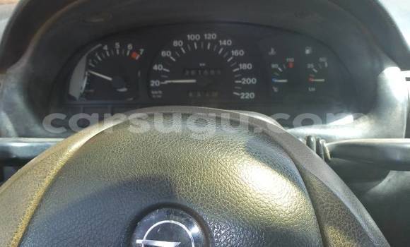 Acheter Occasion Voiture Opel Astra Gris à Ouagadougou, Burkina-Faso Acheter Occasion Voiture Opel Astra Gris à Ouagadougou, Burkina-Faso