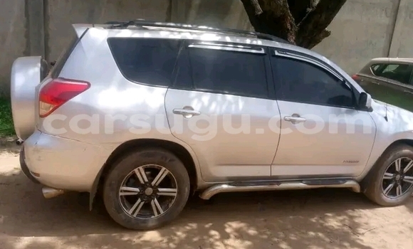 Acheter Occasion Voiture Toyota RAV4 Autre à Ouagadougou, Burkina-Faso Acheter Occasion Voiture Toyota RAV4 Autre à Ouagadougou, Burkina-Faso