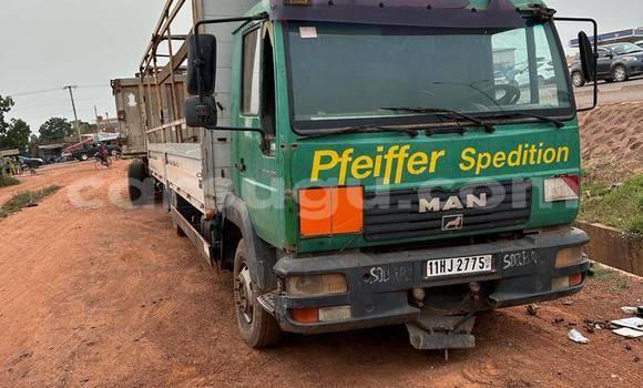 Acheter Occasion Utilitaire Man 35430 Vert à Ouagadougou, Burkina-Faso Acheter Occasion Utilitaire Man 35430 Vert à Ouagadougou, Burkina-Faso