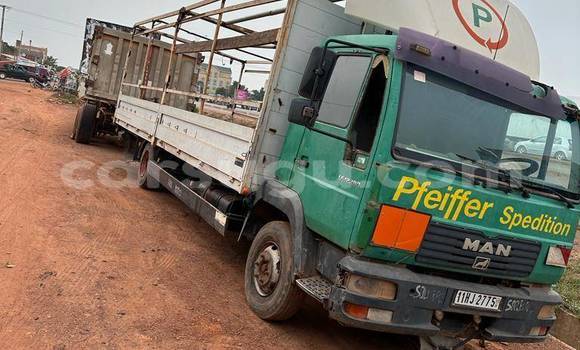 Acheter Occasion Utilitaire Man 35430 Vert à Ouagadougou, Burkina-Faso Acheter Occasion Utilitaire Man 35430 Vert à Ouagadougou, Burkina-Faso