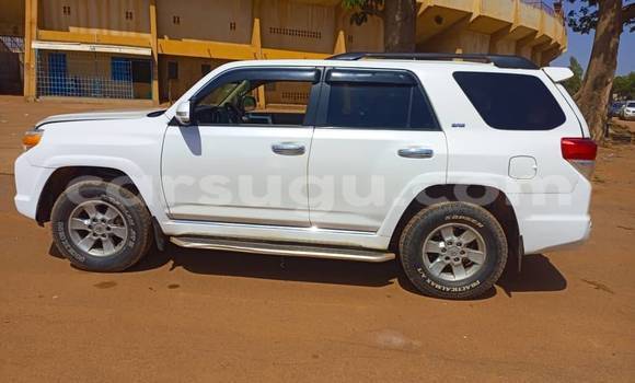 Acheter Occasion Voiture Toyota 4Runner Blanc à Ouagadougou, Burkina-Faso Acheter Occasion Voiture Toyota 4Runner Blanc à Ouagadougou, Burkina-Faso