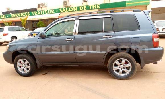Acheter Occasion Voiture Toyota Highlander Autre à Ouagadougou, Burkina-Faso Acheter Occasion Voiture Toyota Highlander Autre à Ouagadougou, Burkina-Faso