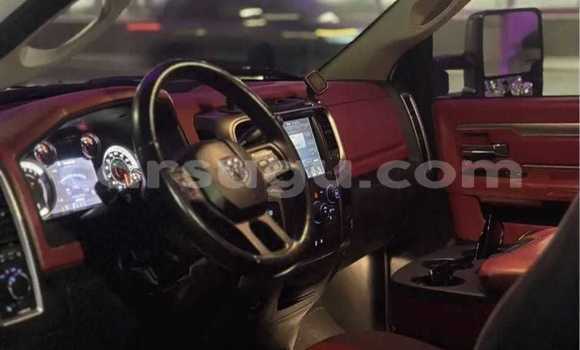 Acheter Occasion Voiture Dodge RAM Blanc à Ouagadougou, Burkina-Faso Acheter Occasion Voiture Dodge RAM Blanc à Ouagadougou, Burkina-Faso