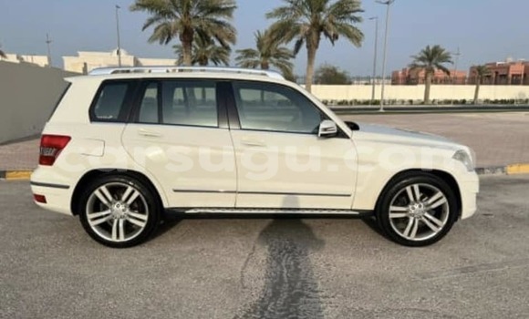 Acheter Occasion Voiture Mercedes-Benz GLK–Class Blanc à Ouagadougou, Burkina-Faso Acheter Occasion Voiture Mercedes-Benz GLK–Class Blanc à Ouagadougou, Burkina-Faso
