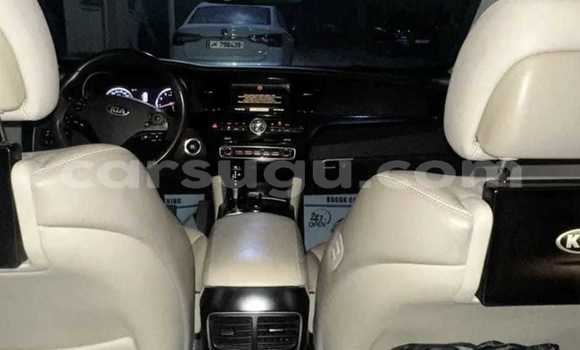 Acheter Occasion Voiture Kia Quoris Blanc à Ouagadougou, Burkina-Faso Acheter Occasion Voiture Kia Quoris Blanc à Ouagadougou, Burkina-Faso