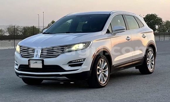 Buy Used Lincoln MKC White Car in Ouagadougou in Burkina Faso Buy Used Lincoln MKC White Car in Ouagadougou in Burkina Faso