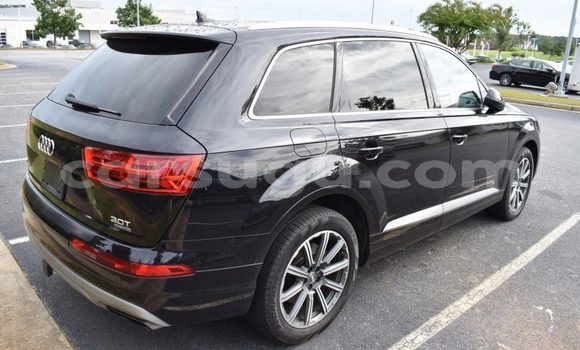 Acheter Import Voiture Audi Q7 Noir à Import - Dubai, Burkina-Faso Acheter Import Voiture Audi Q7 Noir à Import - Dubai, Burkina-Faso